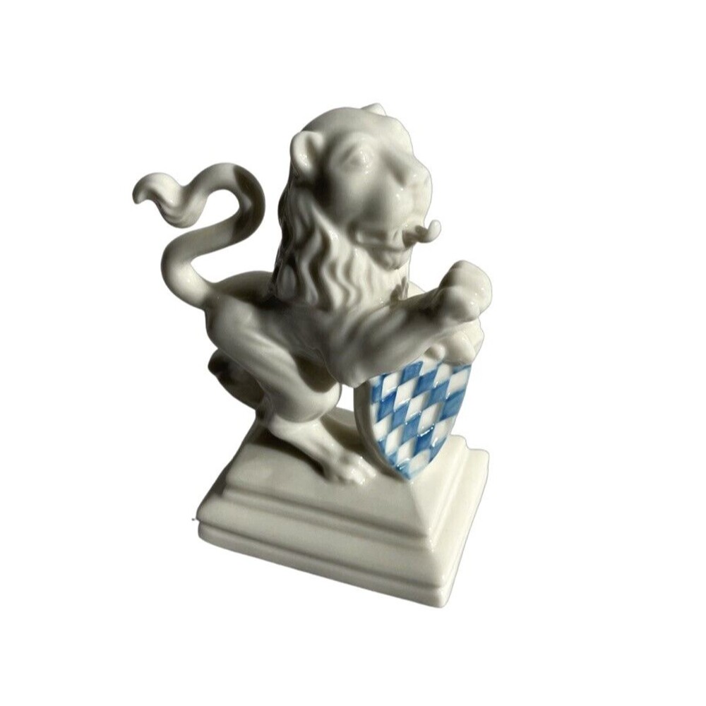 Nymphenburg Porcelain Figurine Lion With Shield Germany Ernst Andreas Rauch